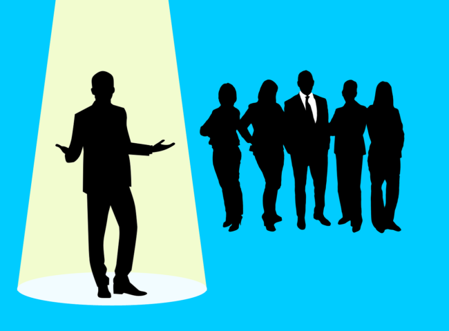 Come i recruiter cercano i candidati su Linkedin Come i recruiter cercano i candidati